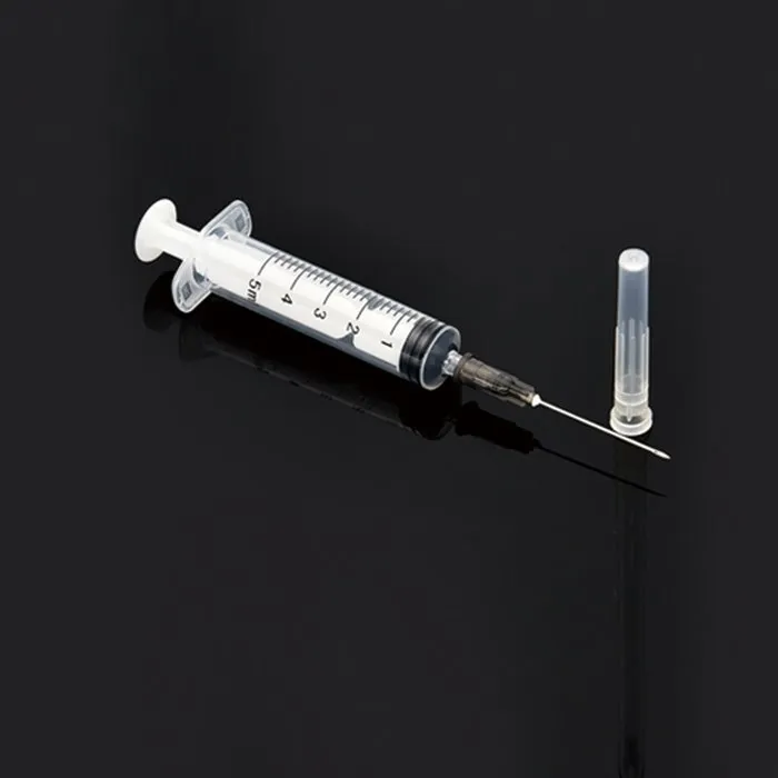 Lääketieteellinen steriili ruisku